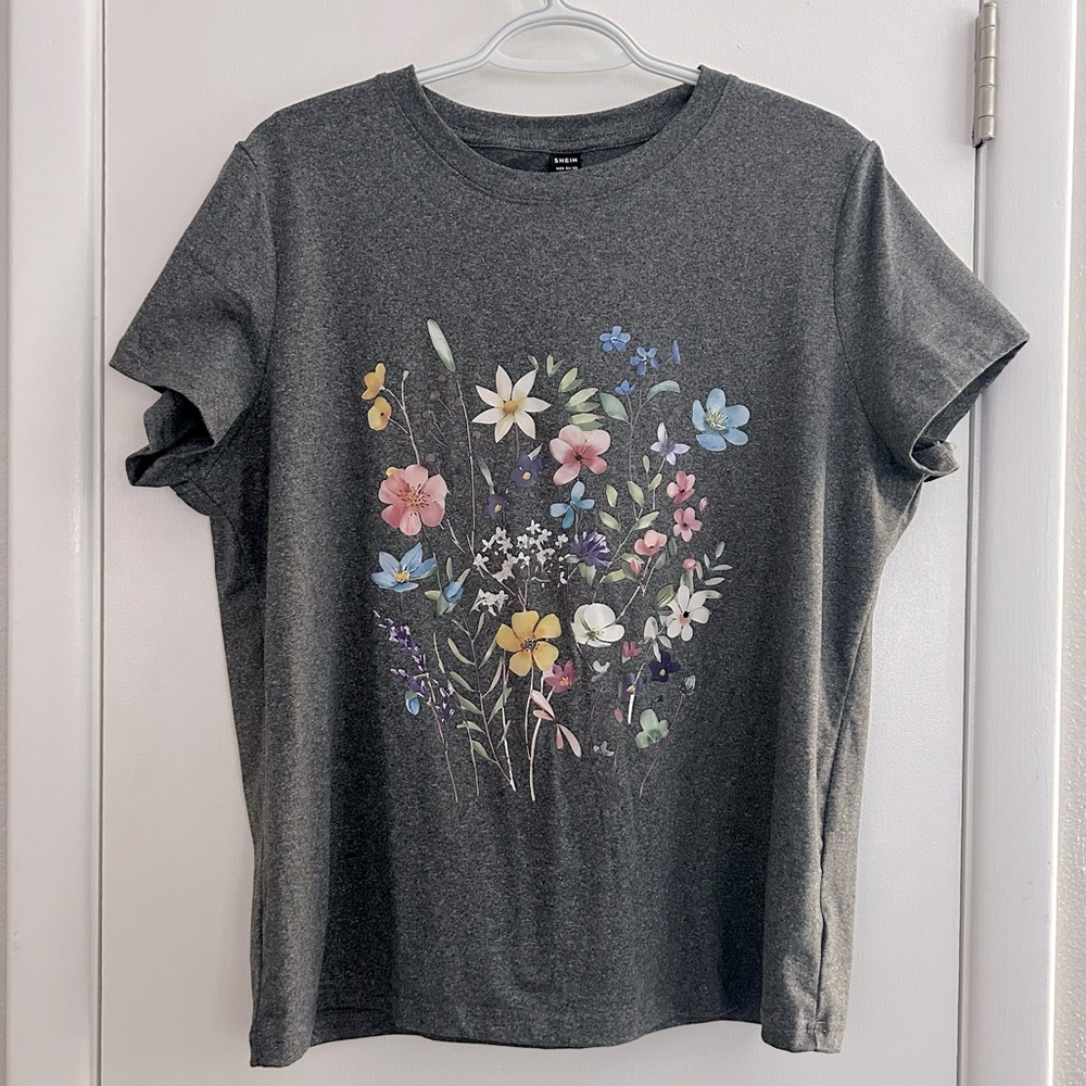 Floral Shein Tshirt